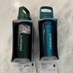 2 Brand new Lifestraw watterbottles with 6 packs of carbon activated filters